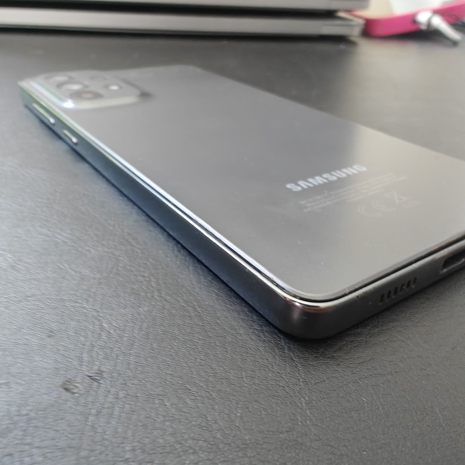 Продава Samsung A73/128 GB