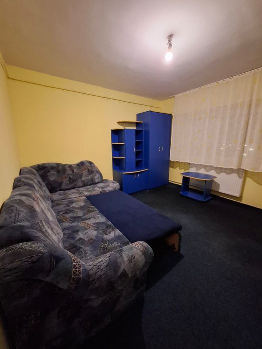 Dau în chirie garsonieră confort 1