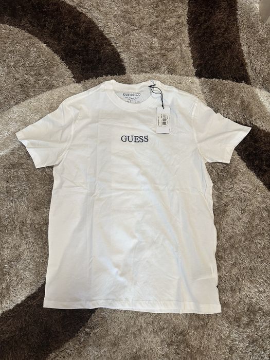 Тeниска  Guess