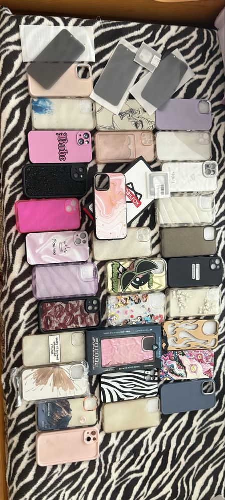Калъфи за iPhone 13