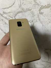 Samsung A8 Gold ideal