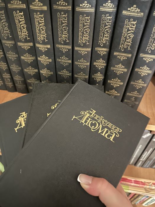 Продам книги, сборники.