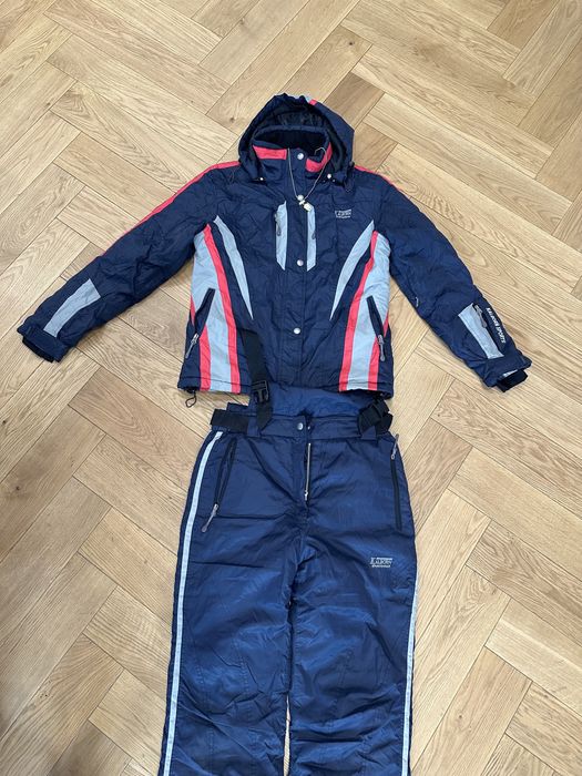 Женский лыжный костюм