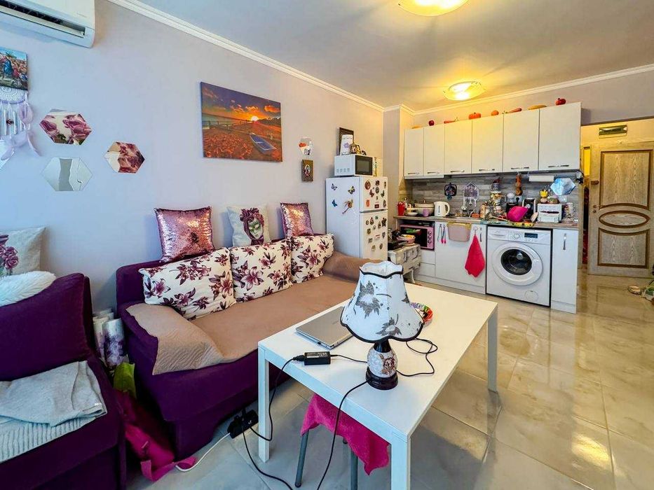 Уютно студио в модерен комплекс Flora Beach Resort, Поморие