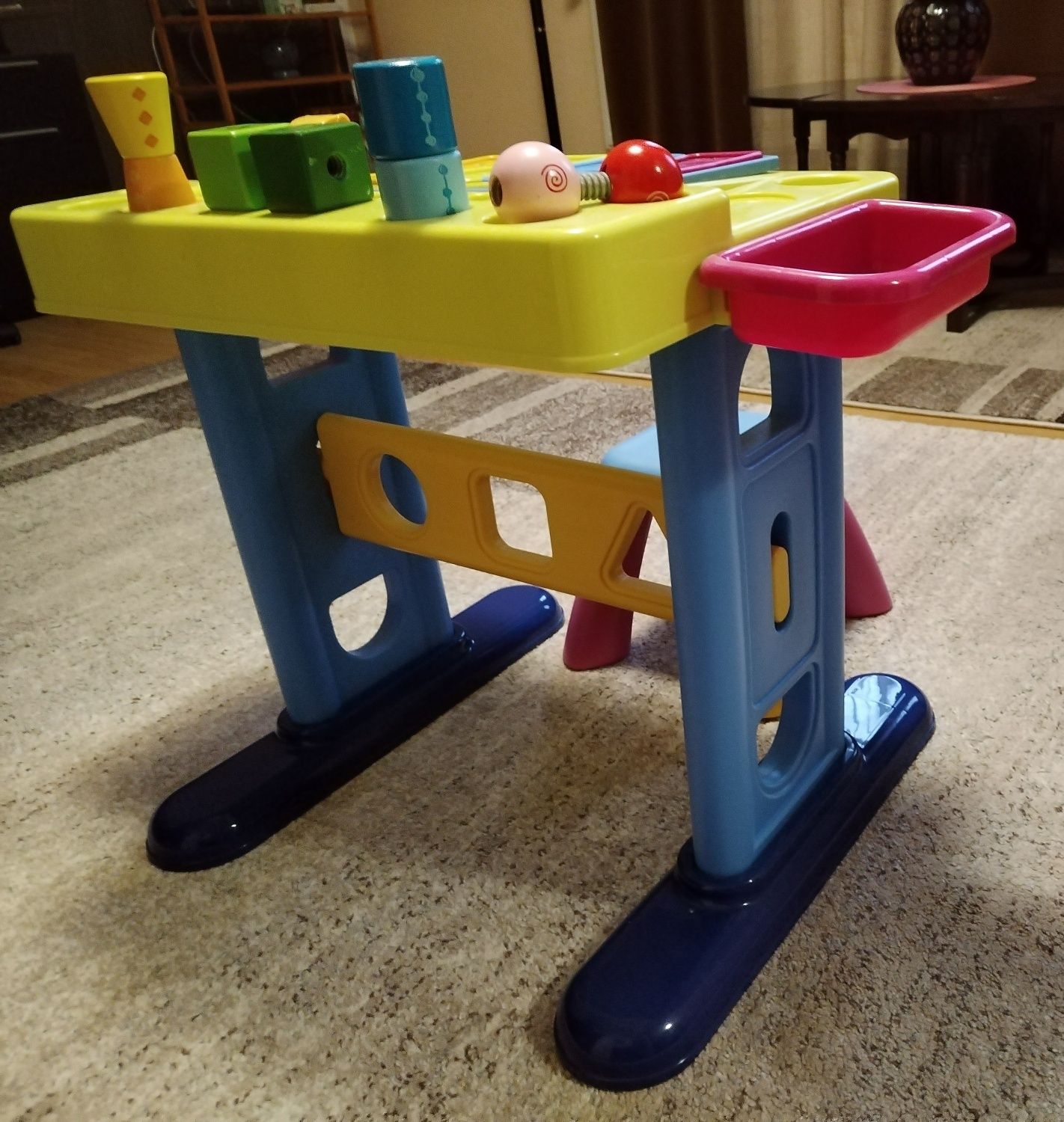 Set măsuță cu scăunel activități PLAYGO pentru copii de la 3 ani+
