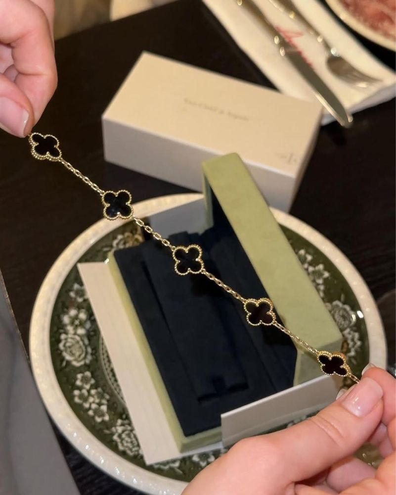 Brățară Van Cleef & Arpels Gold 750 Black