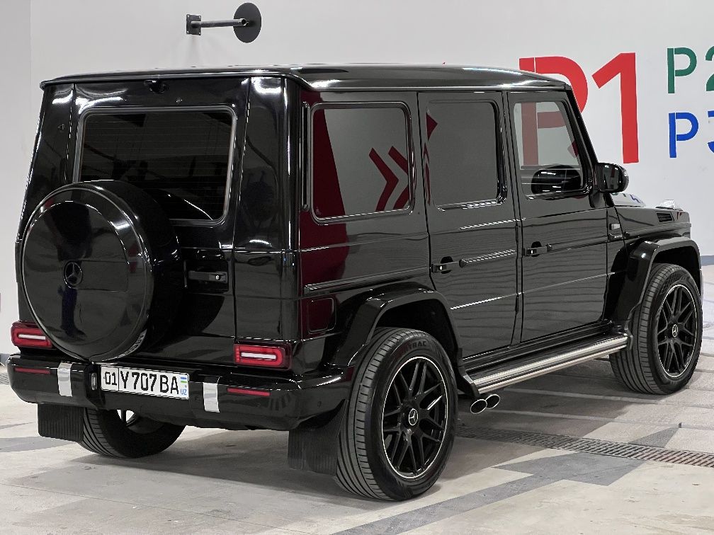 Mercedes Benz G 320