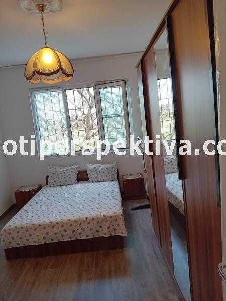 Продава се Двустаен апартамент в Пловдив, Изгрев - 60 кв.м за 1050 €/кв.м - Снимка #2