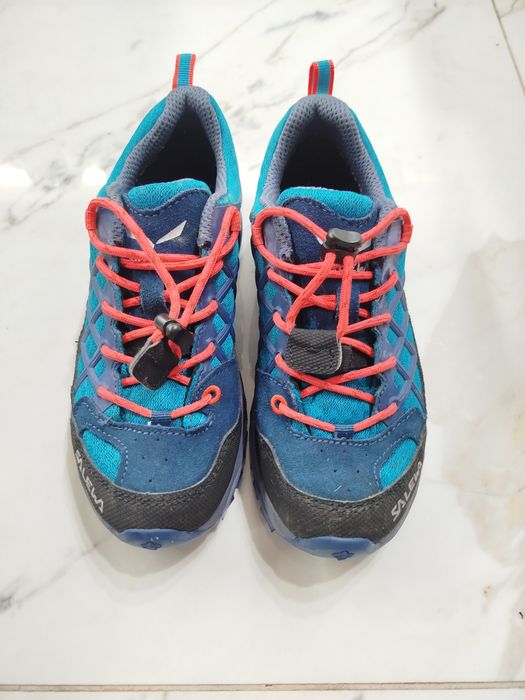 Детски обувки Salewa номер 33