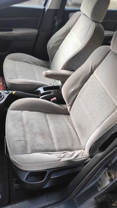 Продавам автомобил Peugeot 307