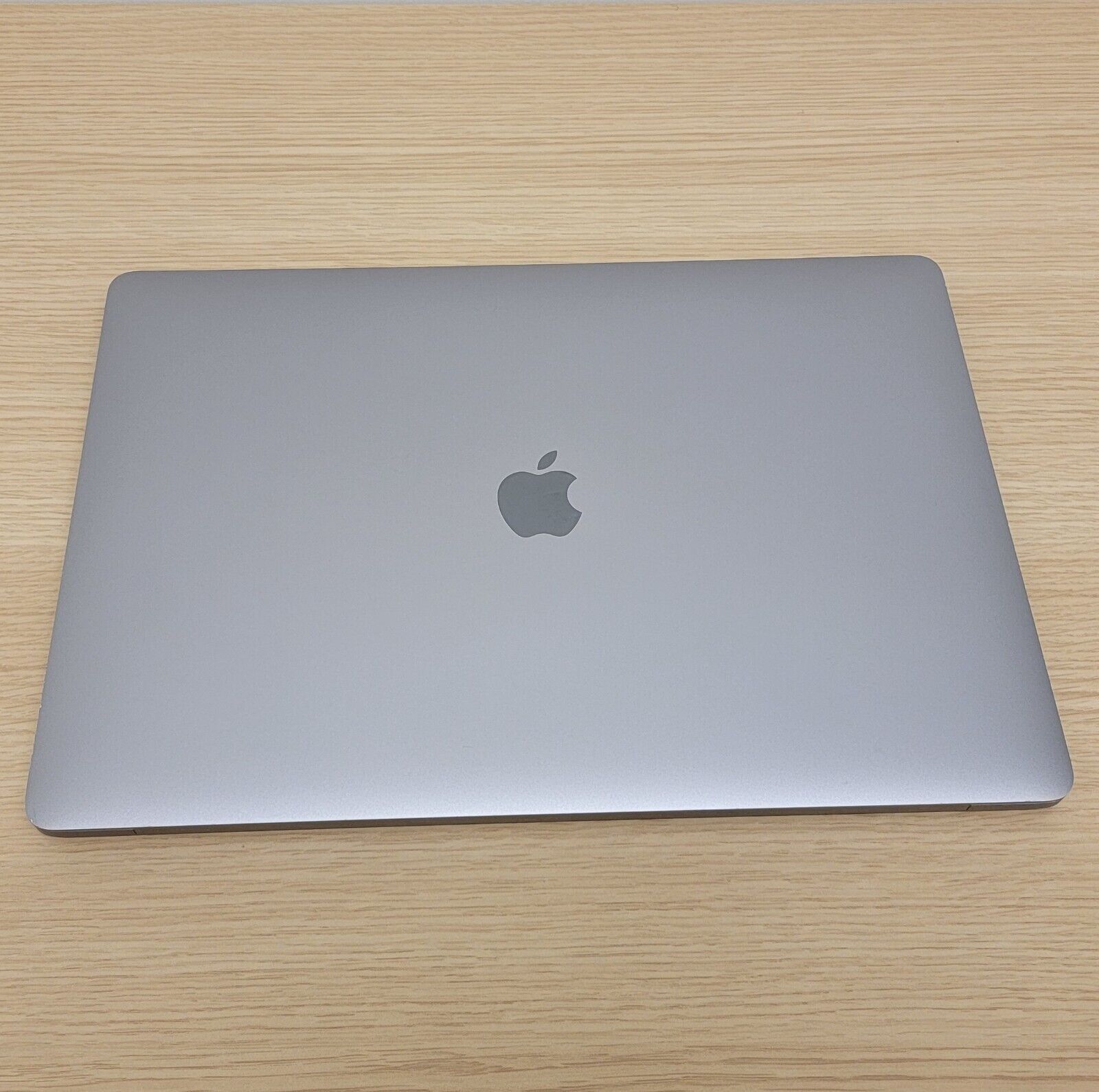 MacBook  Pro Core i9 2019