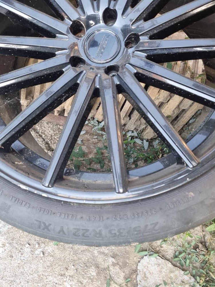 Vossen  джанти 22  с летни гуми
