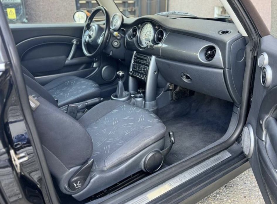 Mini Cooper R53 – 1.6 benzină – 115 CP – 2005