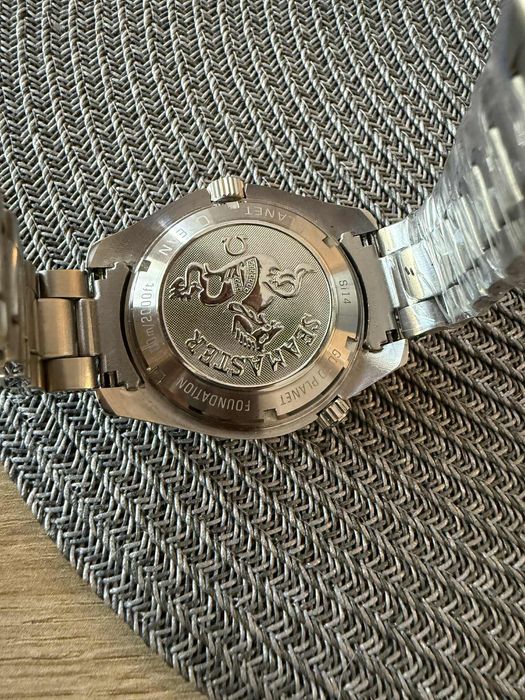 Omega Seamaster Professional