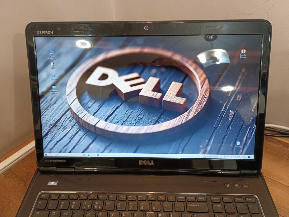 Лаптоп Dell Inspiron N7710 - i5 2450M / 17,3"
