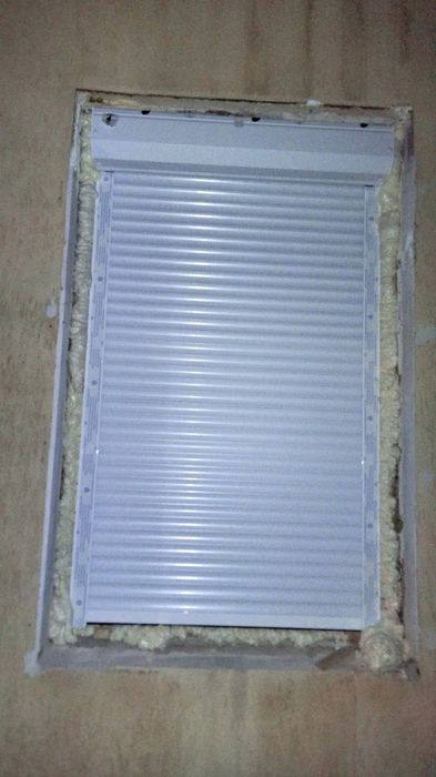 Termopane ferestre, uși și Rulouri exterioare Quality premium