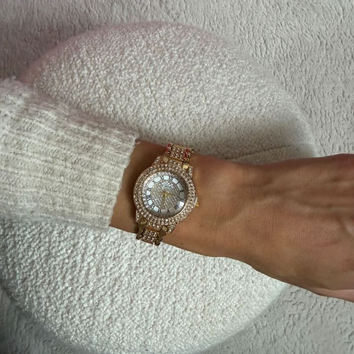 Нов часовник часовници