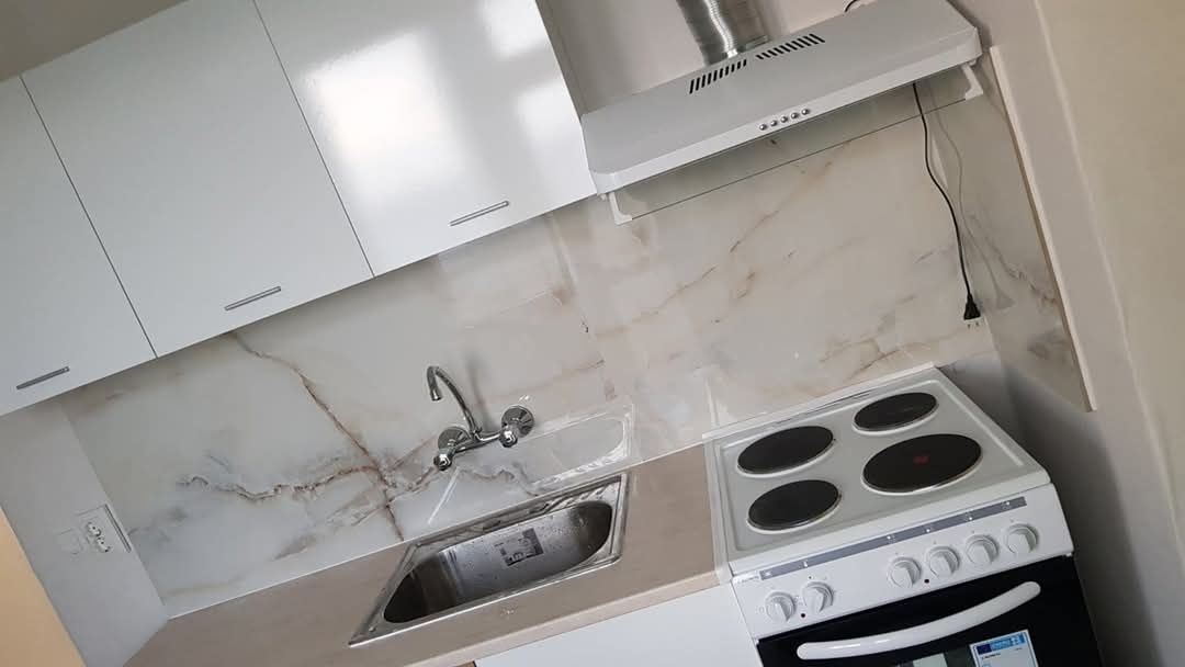 Дава се под наем Двустаен апартамент в Хасково, Бадема - 45 кв.м за 204 € - Снимка #6