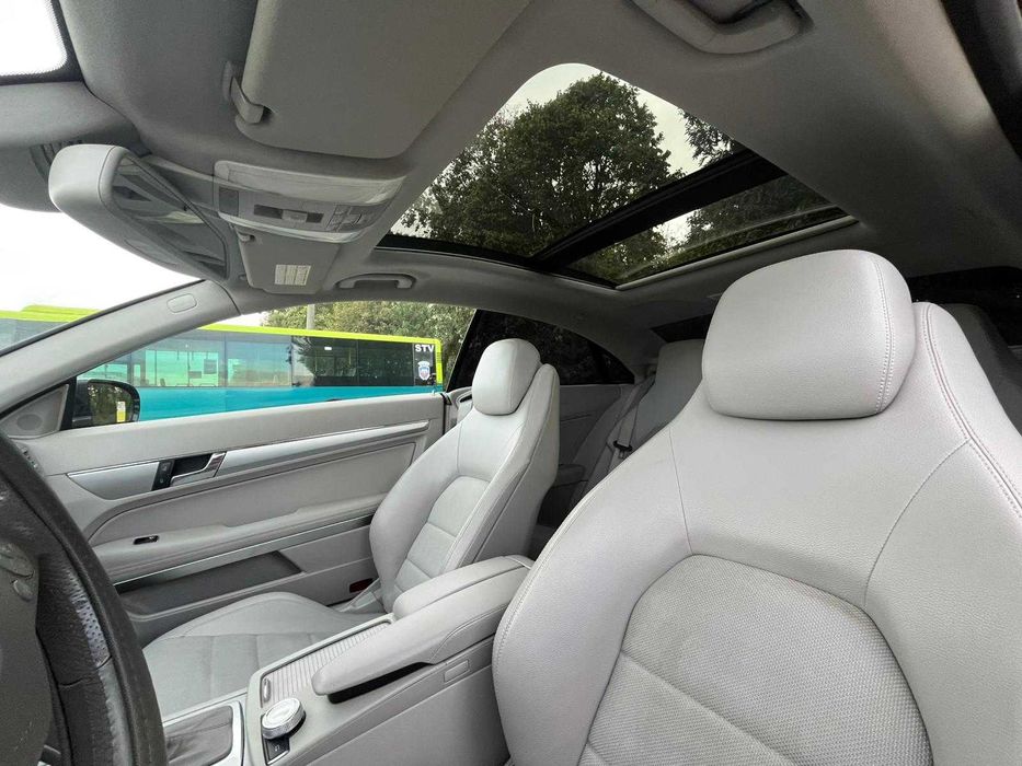 Mercedes-Benz E Class Coupe C207 2009