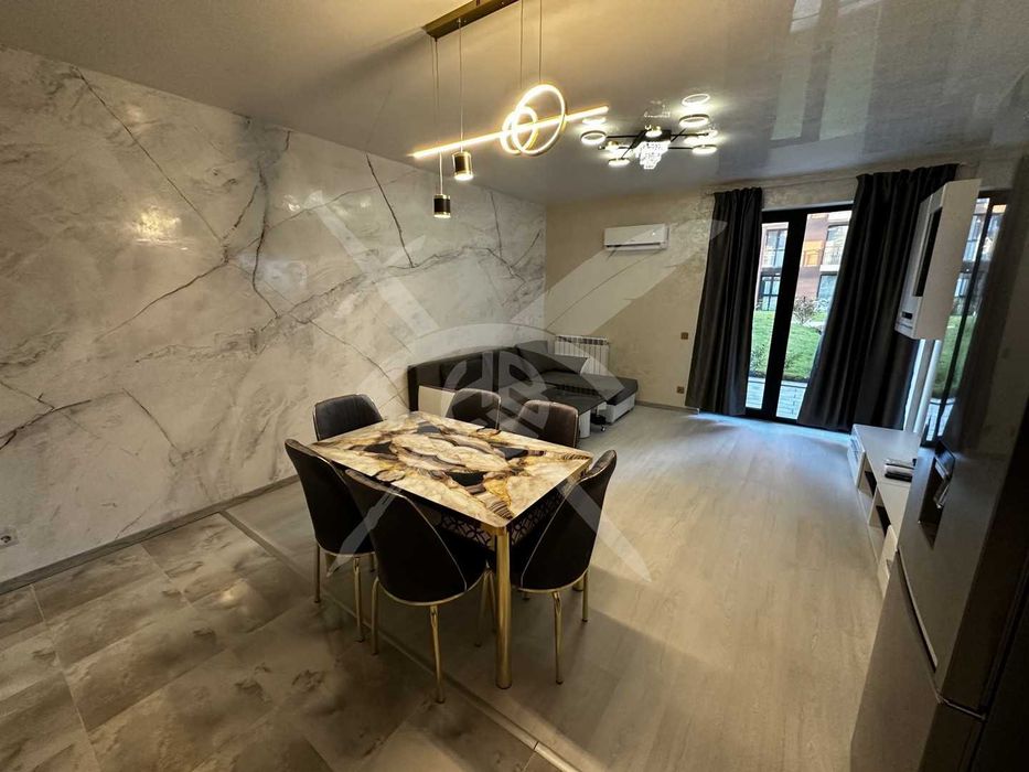 Дава се под наем Двустаен апартамент в София, Красно село - 91 кв.м за 747.66 € - Снимка #2