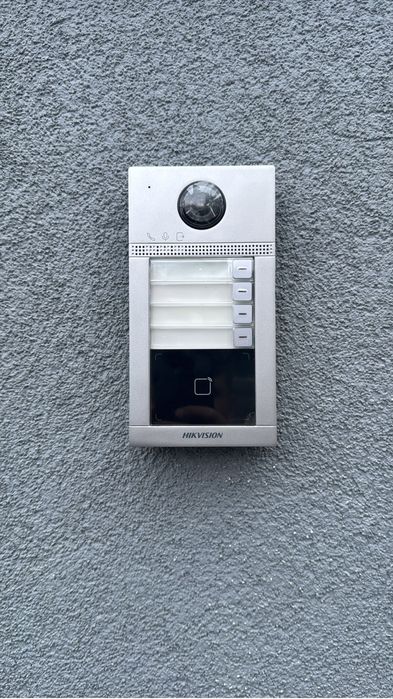 VINDEM si MONTAM : Sisteme supraveghere , alarme  , automatizari porti