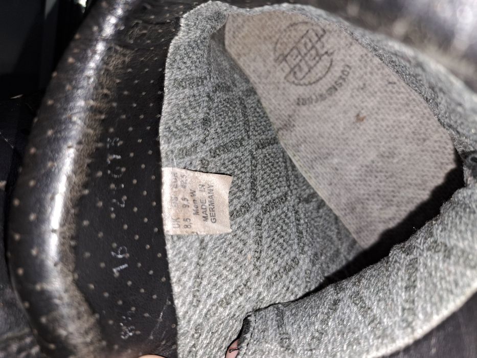 Vând ghete Hanwag nr 42,5 cu Gore-tex