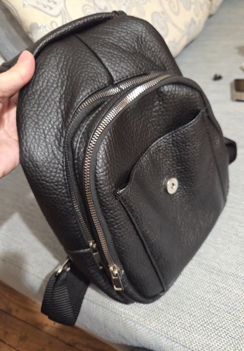 Кожена  раничка.