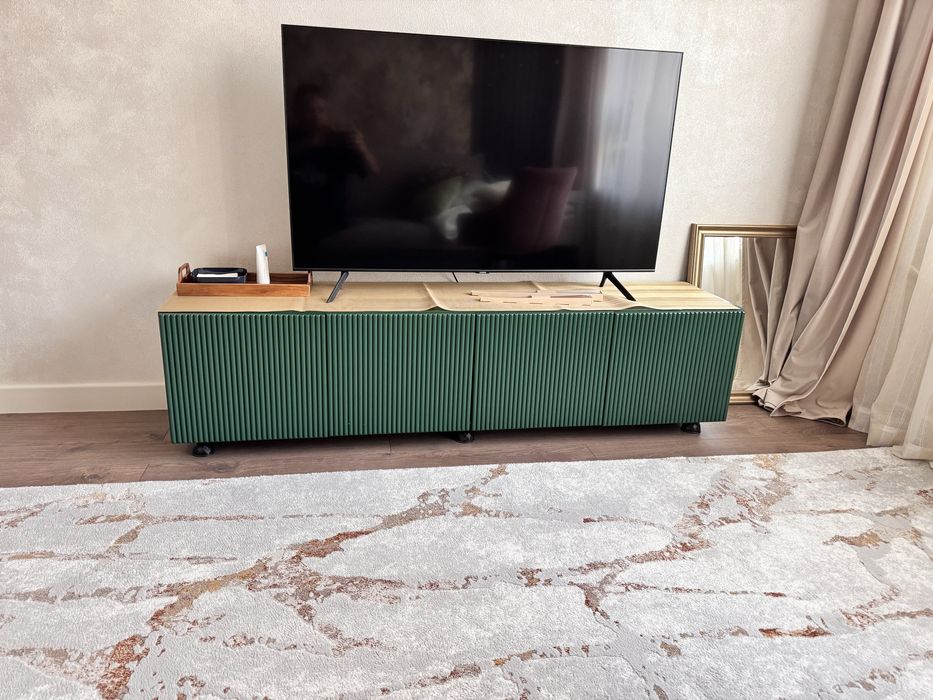 Тумба под телевизор