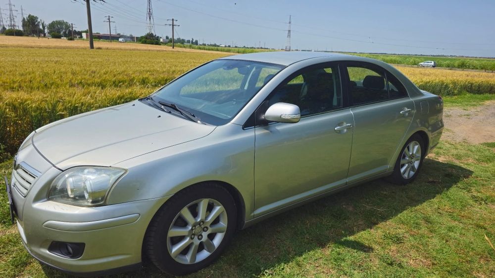 Toyota Avensis T25