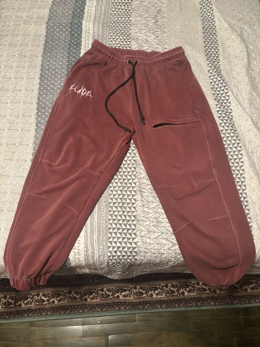 Дрехи на луда, moncler и addidas и слънчеви очила carrera