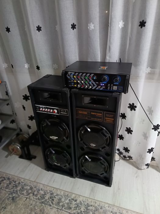 Boxe cu statie vlliador