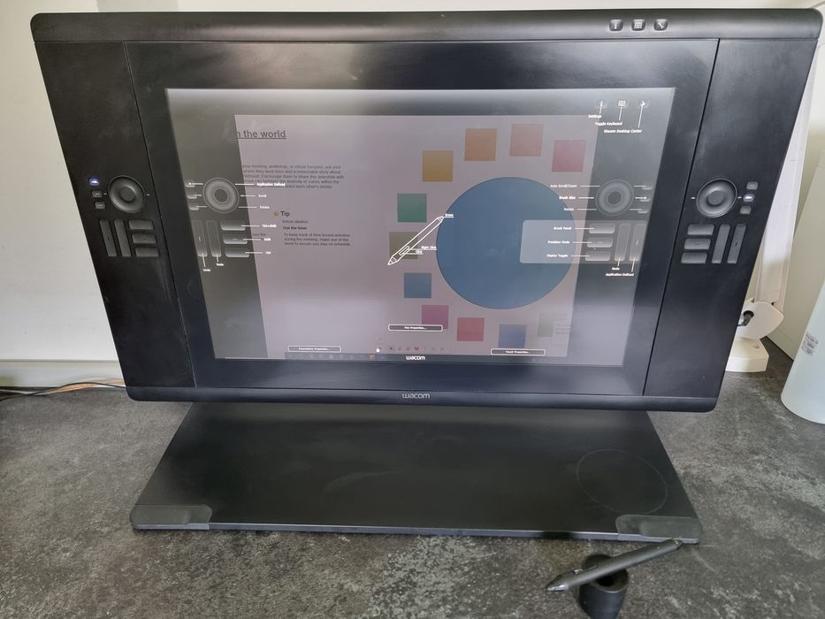 Tableta grafica Wacom Cintiq 24HD