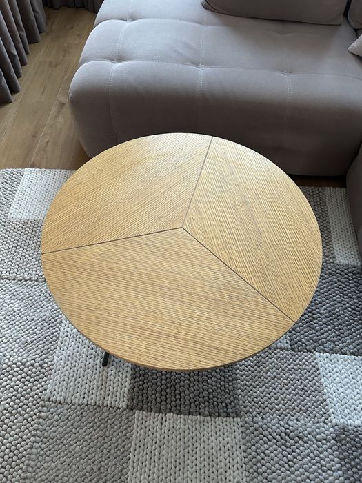 Холна маса МДФ с метални крака