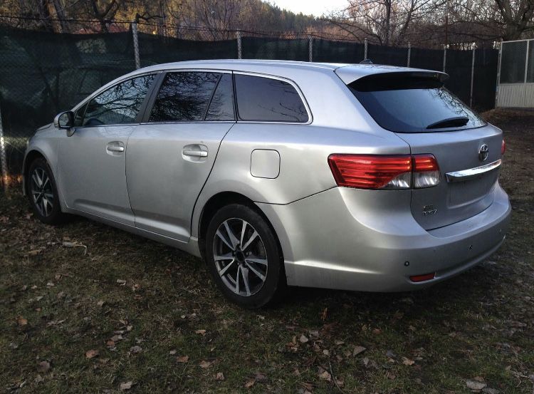 Тойота авенсис комби/Toyota Avensis 2.0D4D 124кс фейс Т27 НА ЧАСТИ