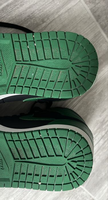 Jordan Retro 1 Pine Green 2.0