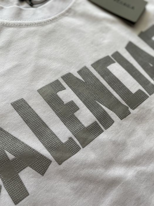 Мъжка бяла тениска *B*a*l*enc*iag*a*