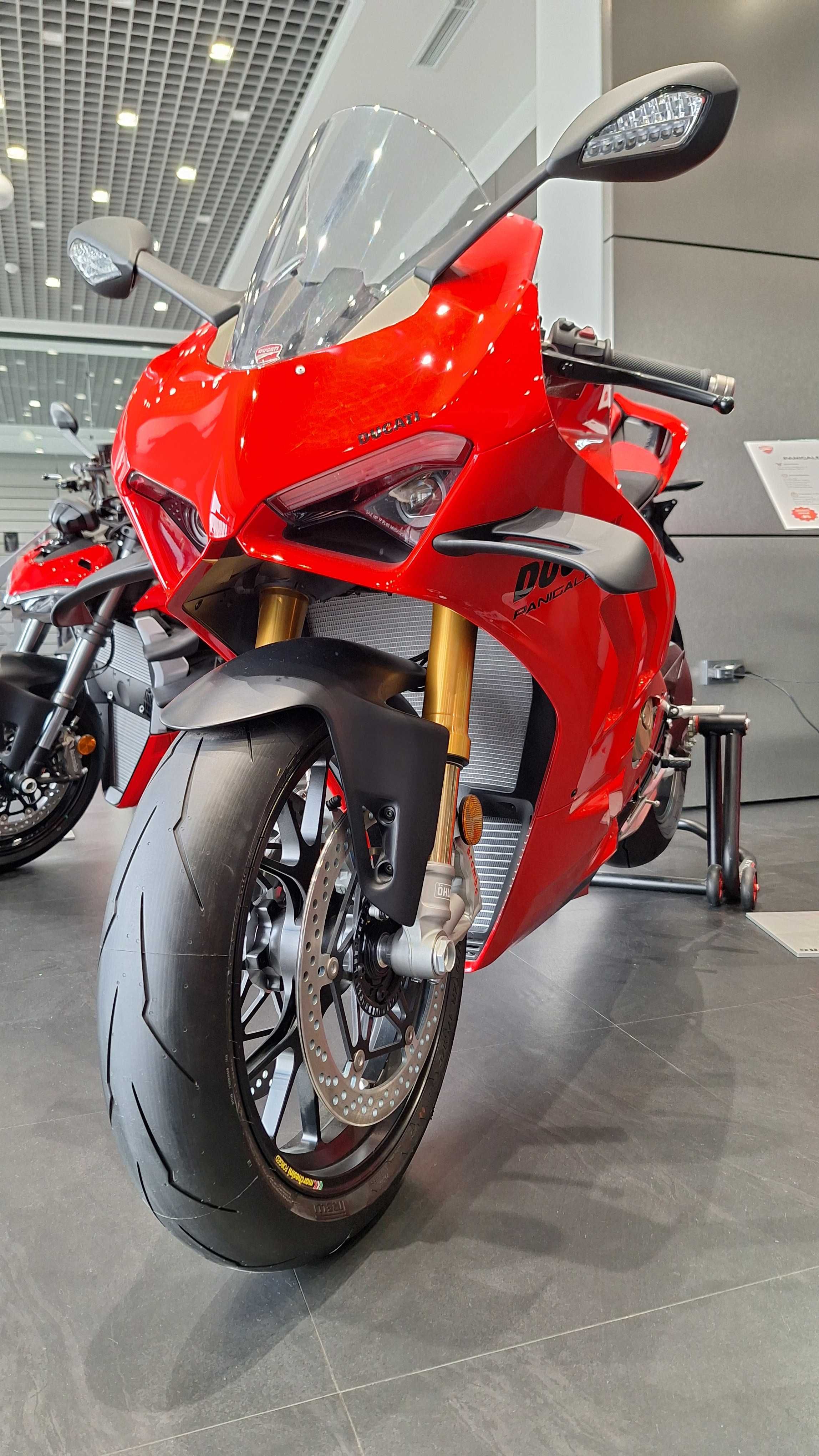 Супербайк Ducati Panigale V4 S от официального дилера