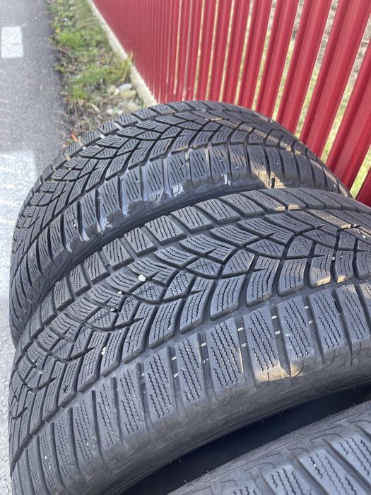 Anvelope iarna 255/50/R19