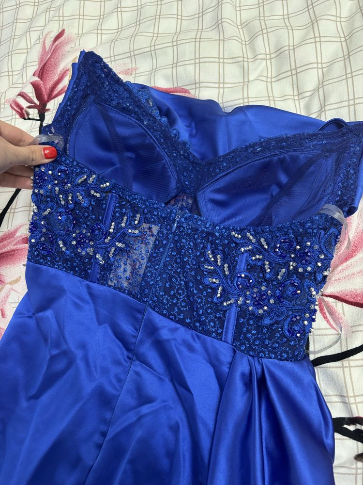Rochie nasa noua