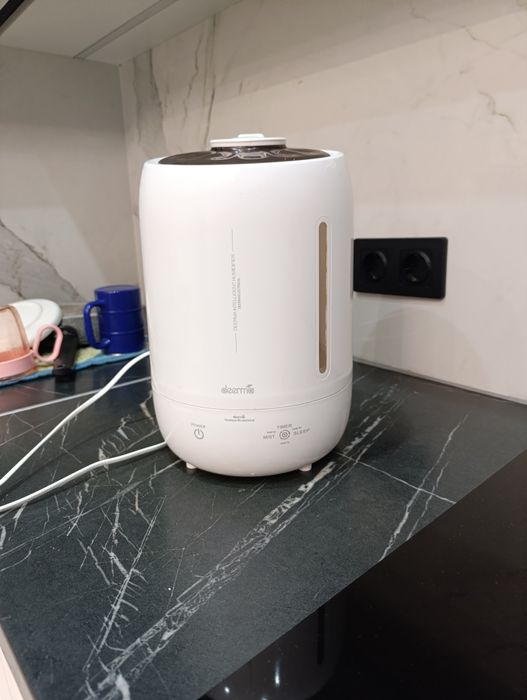 увлажнитель воздуха Deerma DEM-F600.