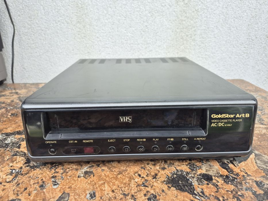 Video Marca Gold Star ART model VCP - 4350

- AC/DC 12 VOLT

- VIDEO C