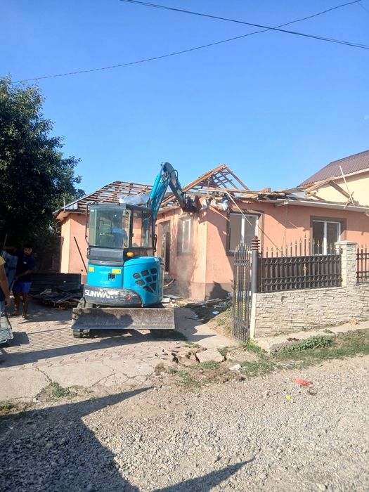 Demolări săpături fundații. beciuri.fose .nivelare terenuri