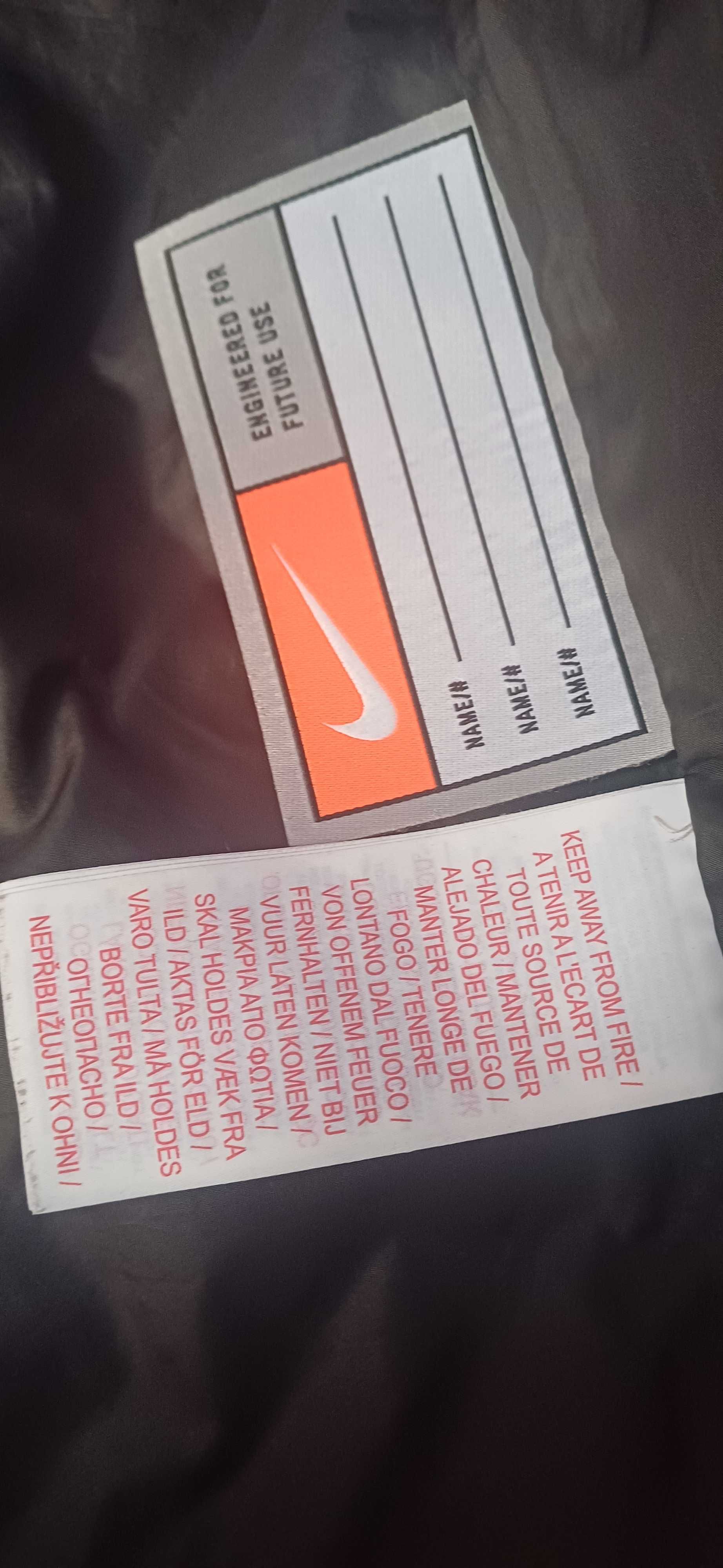 Яке Nike 10-12г."M" размер