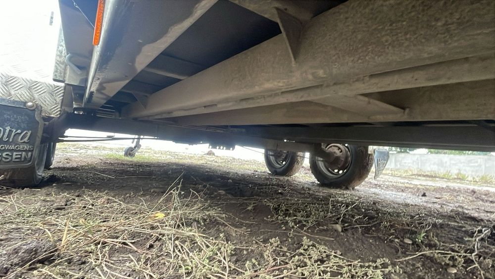 Platformă auto cu 2 axe
