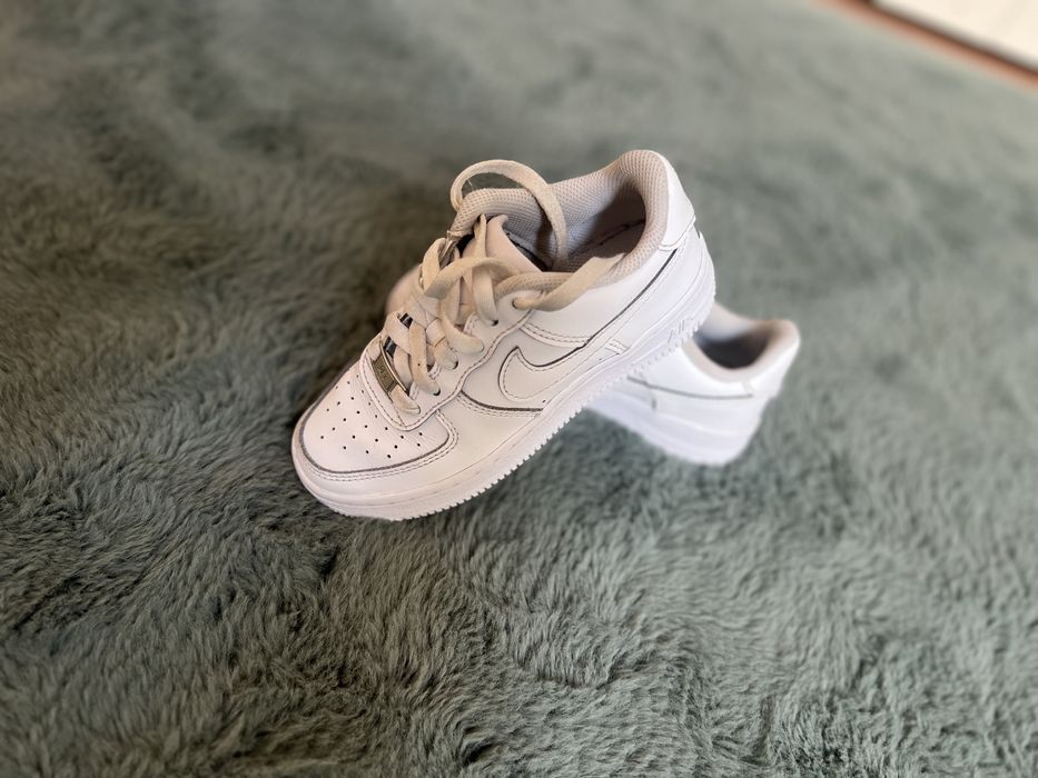 Vand Nike Air Force 1 nr 32