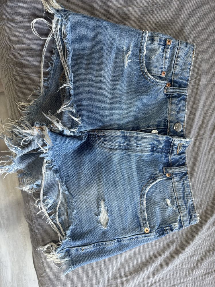 Дамски къси гащи на Zara