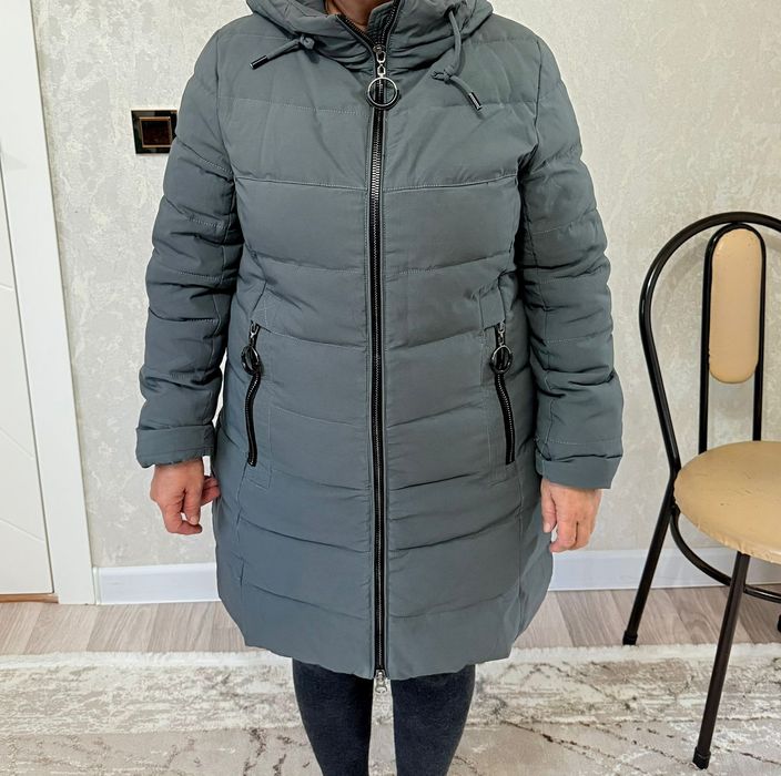 Продается  зимняя Куртка серая