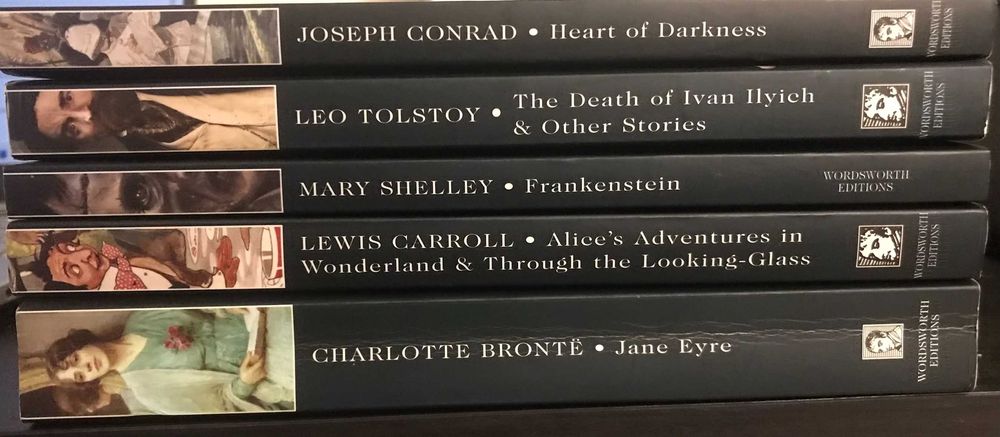 Cărți engleză:Frankenstein,Jane Eyre,Heart of Darkness,Alice in Wonder