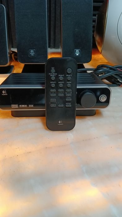 Telecomanda originală Logitech z5400-5450