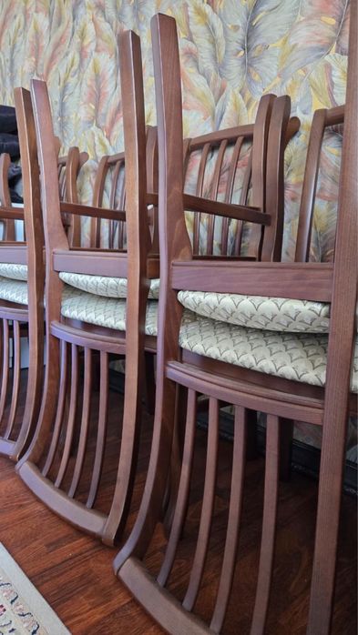 Стулья для гостинной